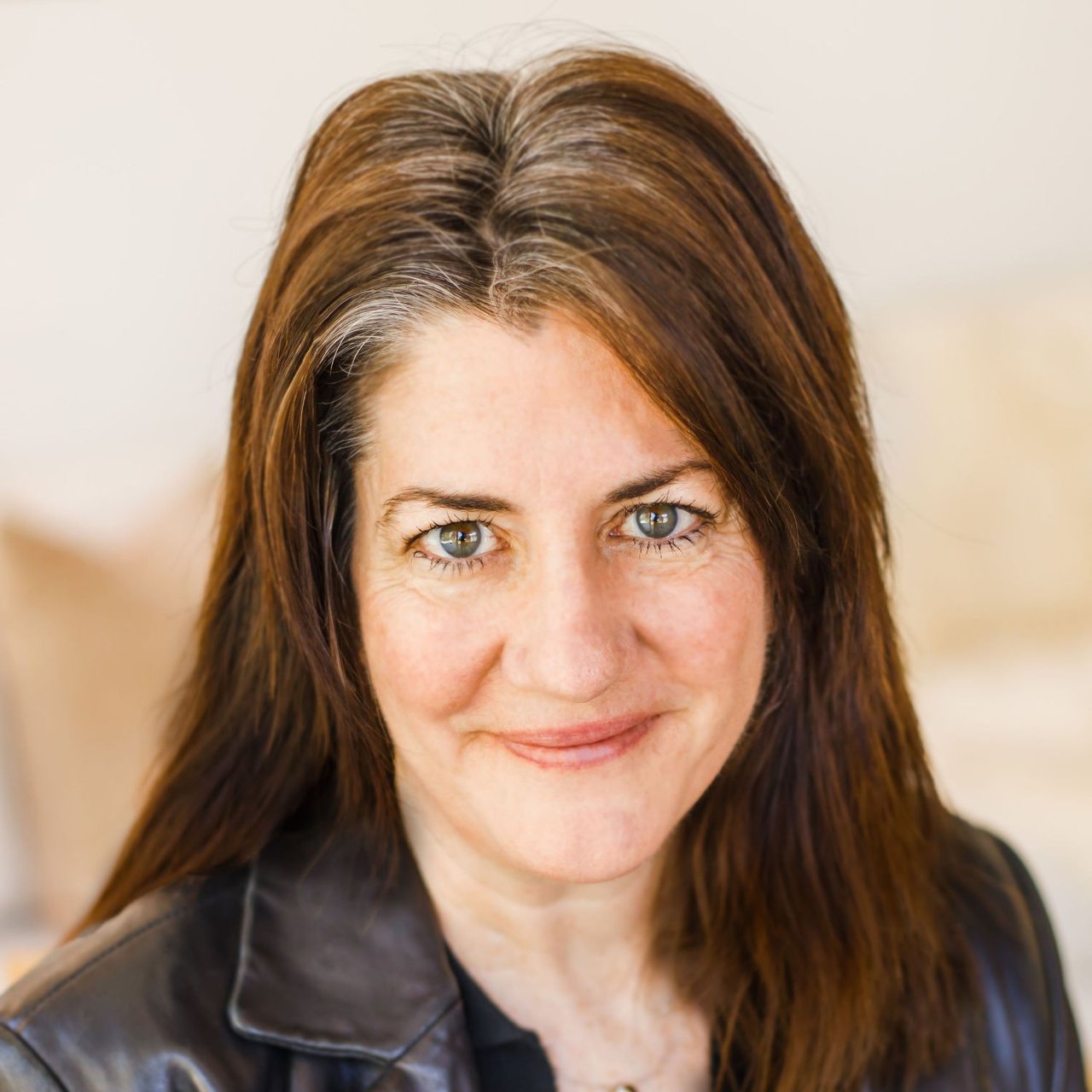 Alison Luce photo