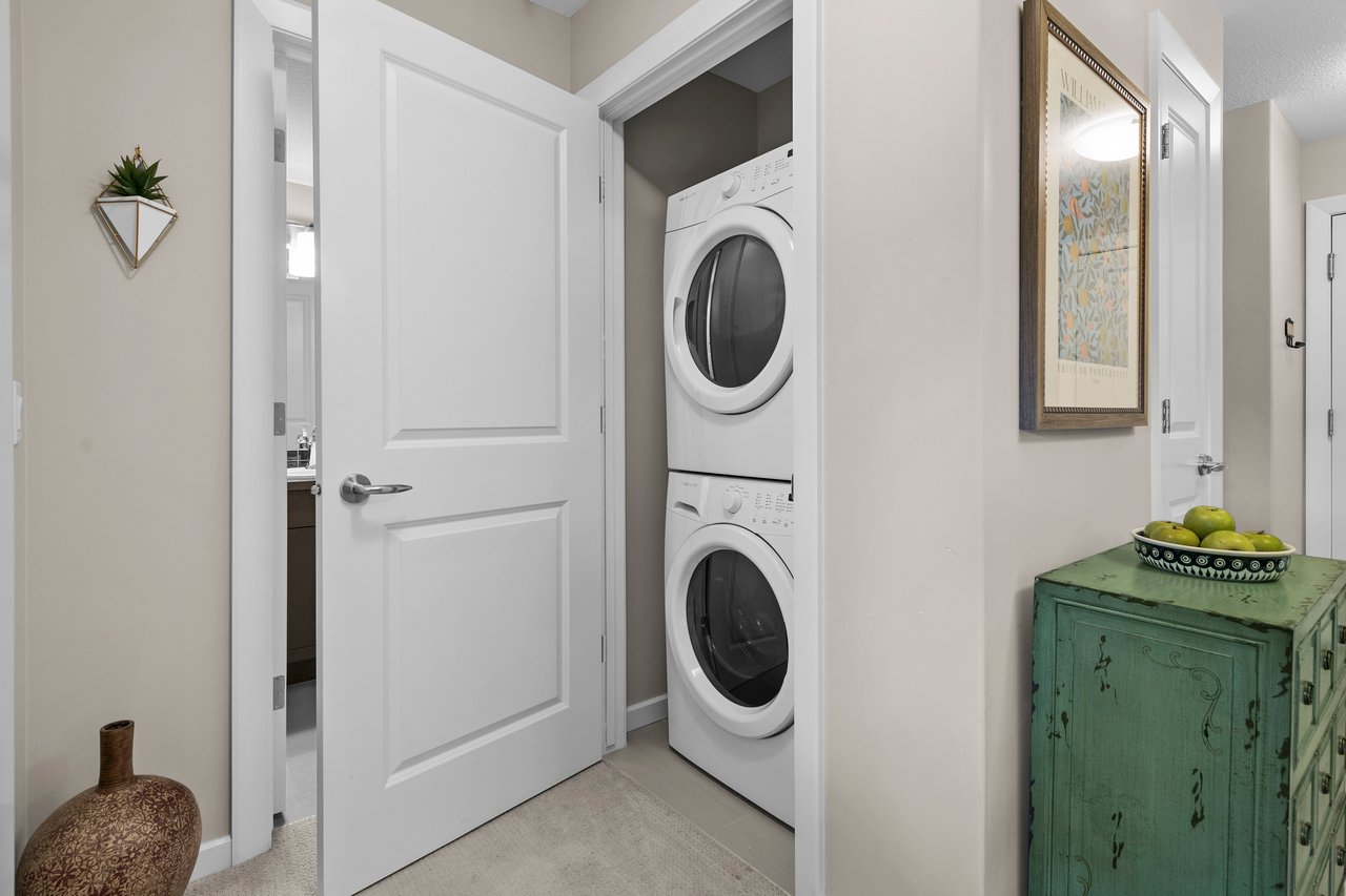 402 Kincora Glen Road NW Unit: 2207