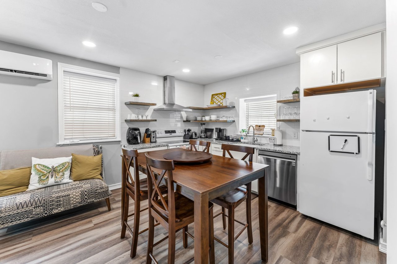 1303 Newfield Lane