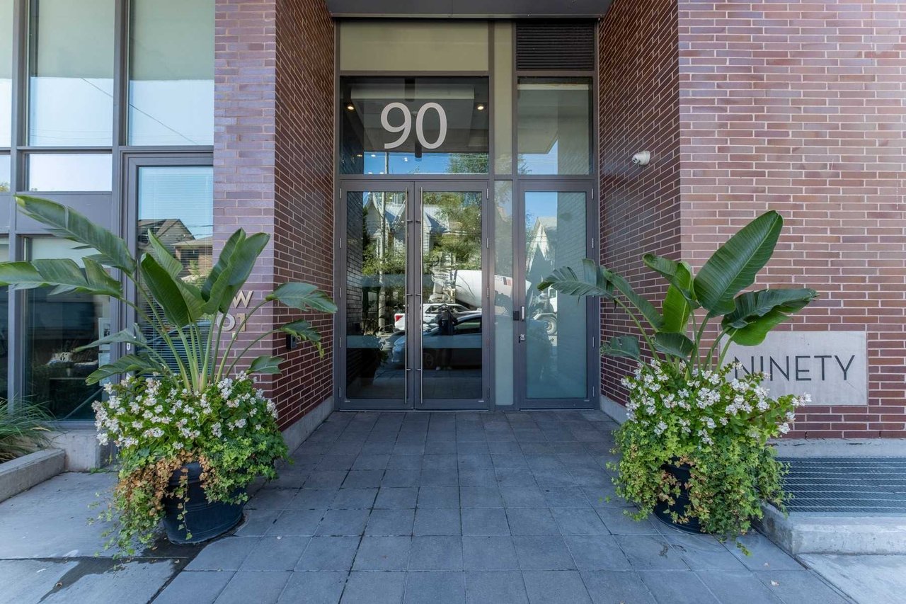 90 Broadview Ave, Ste 532