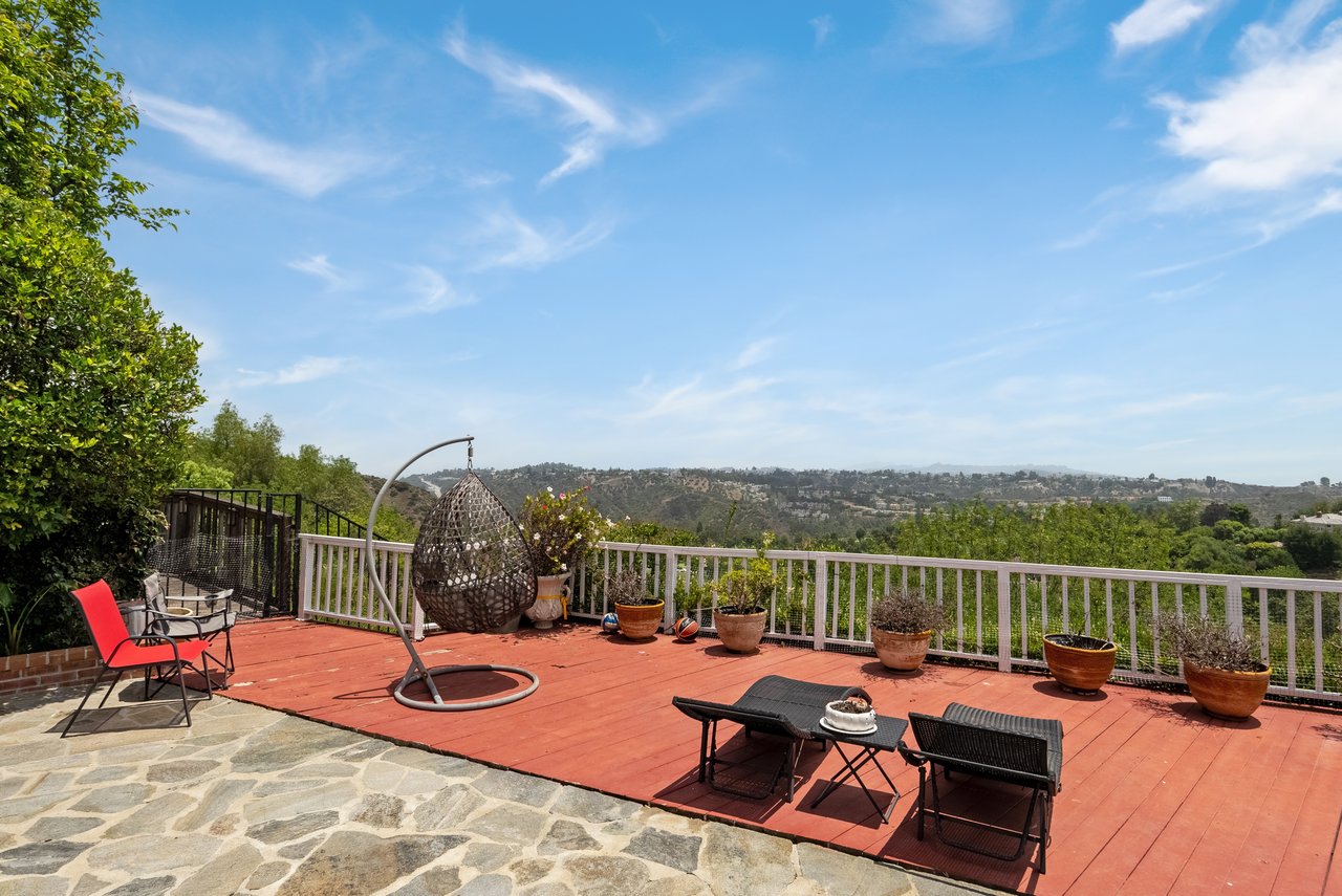 2282 Canyonback Rd, Brentwood