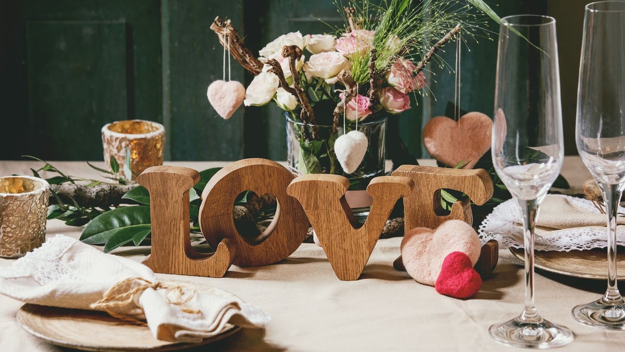 10 Romantic Valentine’s Day Decorations for Every Room in Your Home