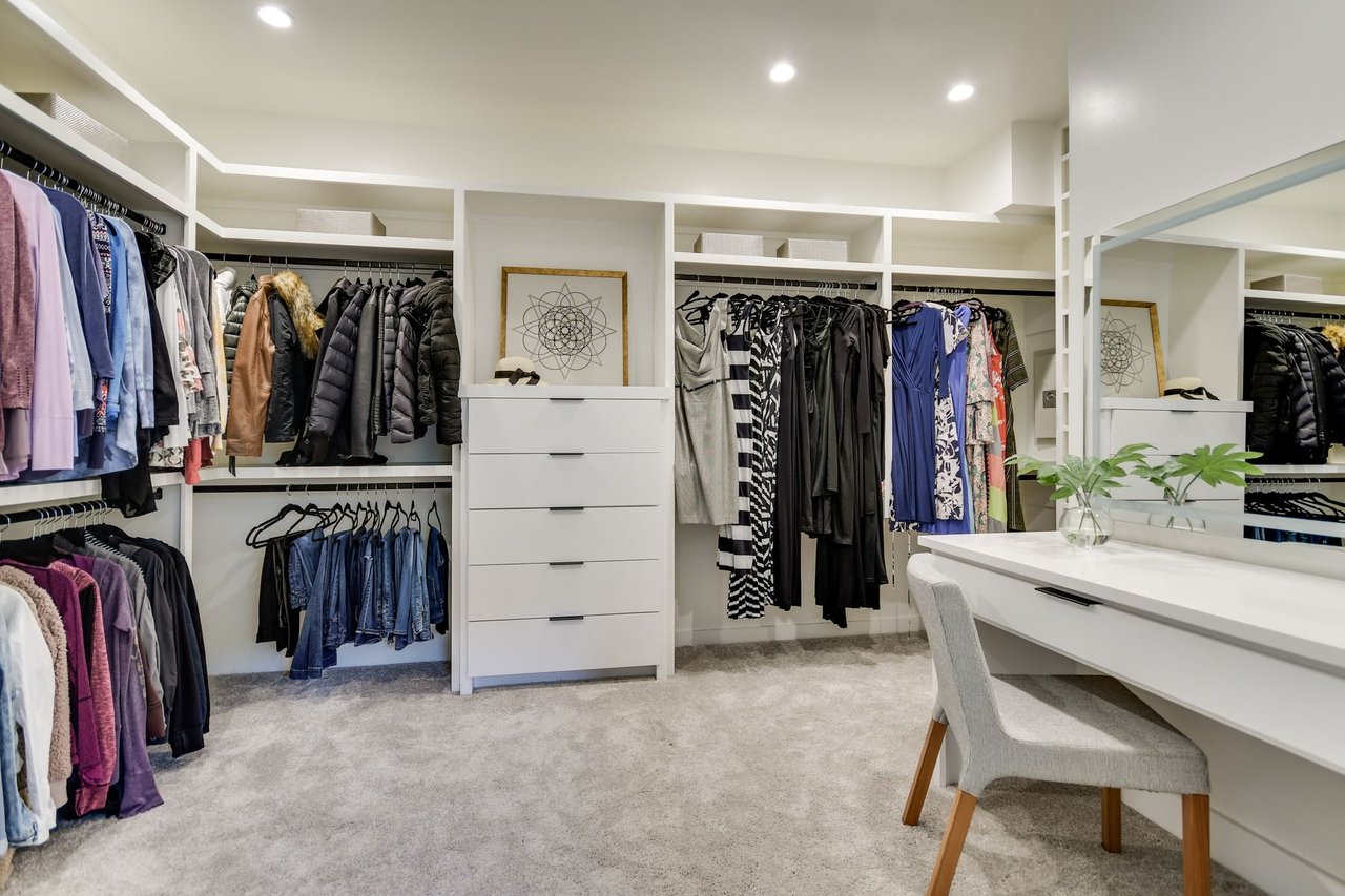Reveille Modern