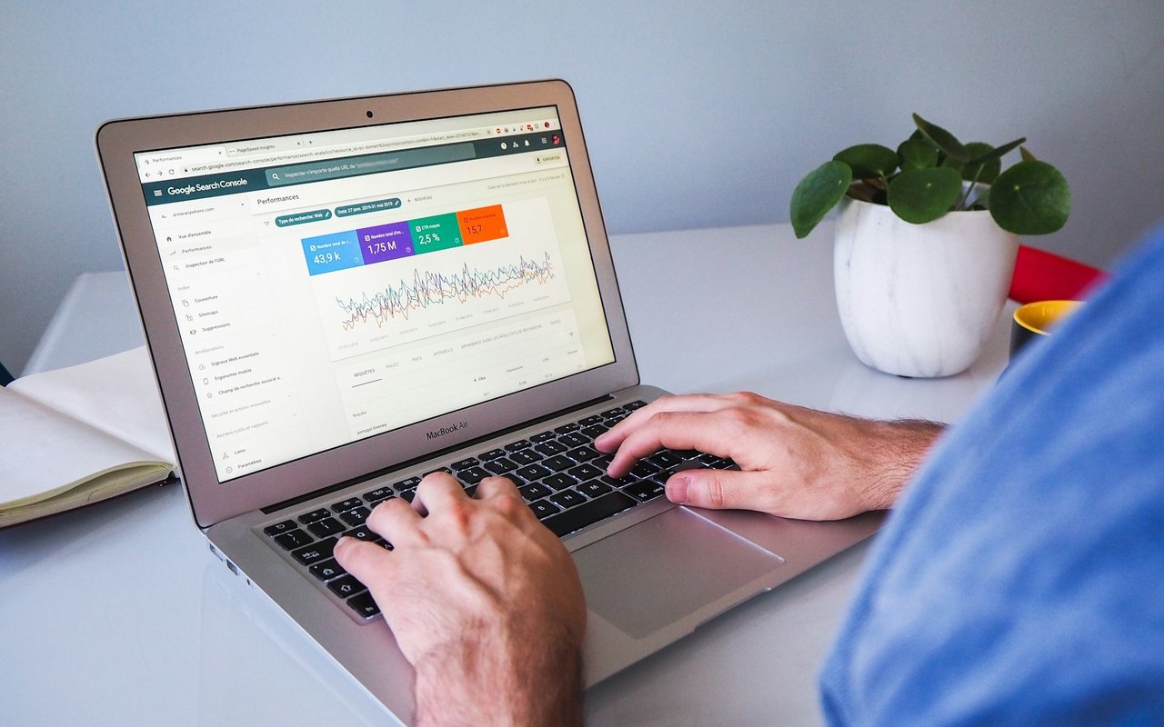 The Role of E-Commerce in the Decline of Retail Properties