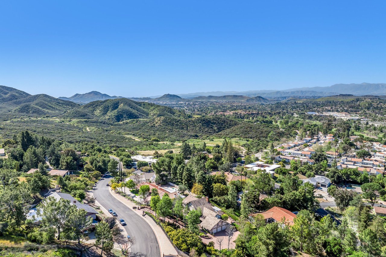 Thousand Oaks