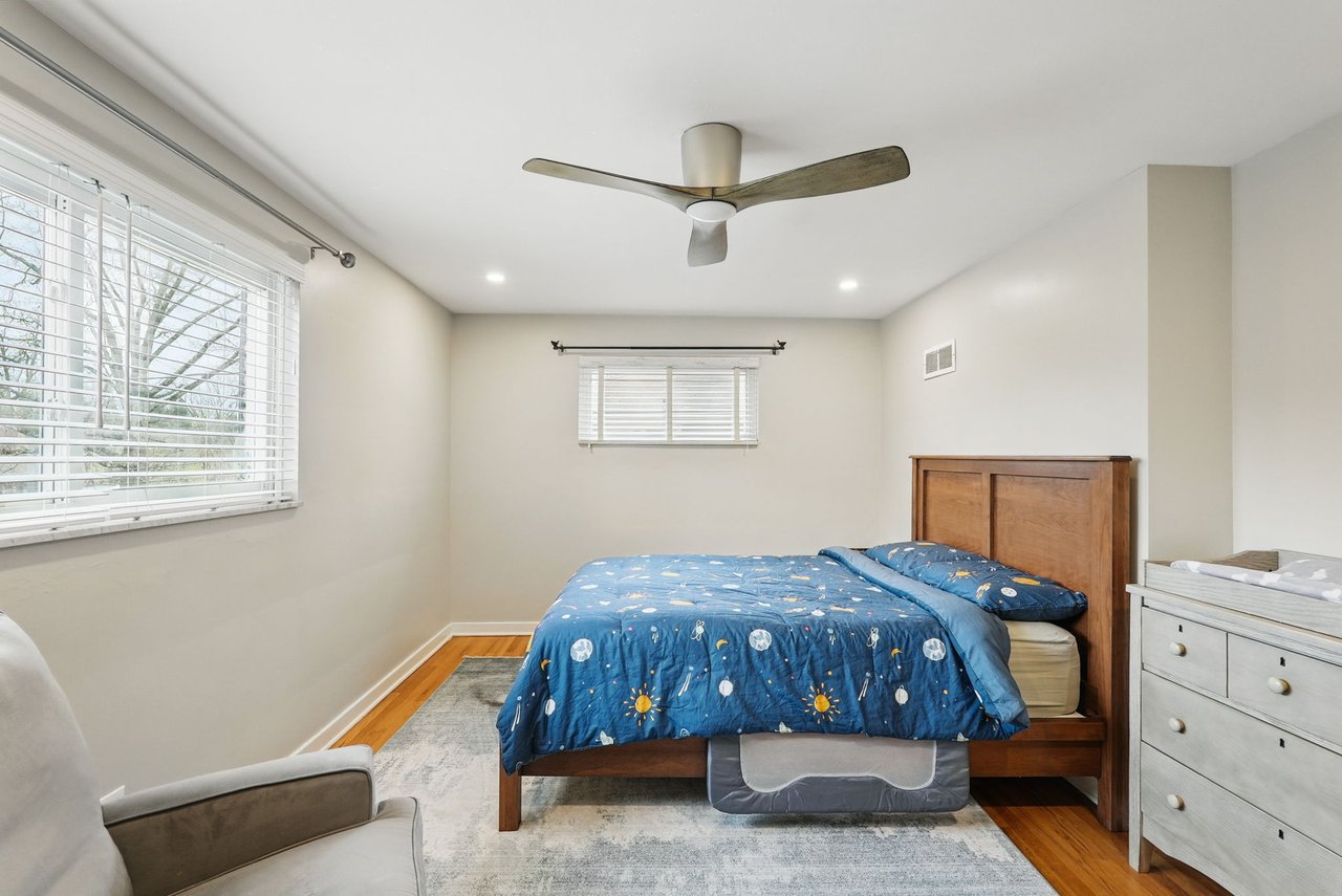 1450 Mohican Dr