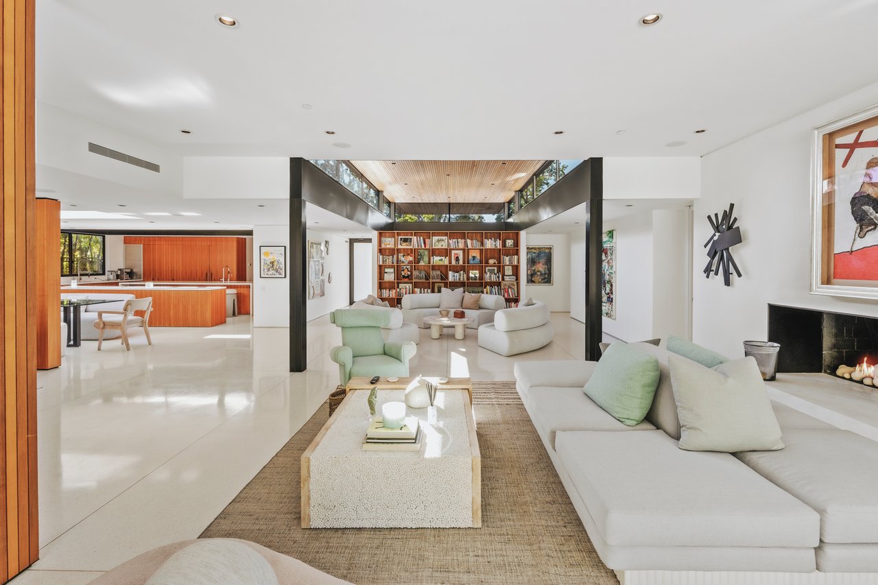 570 Evelyn Pl, Beverly Hills