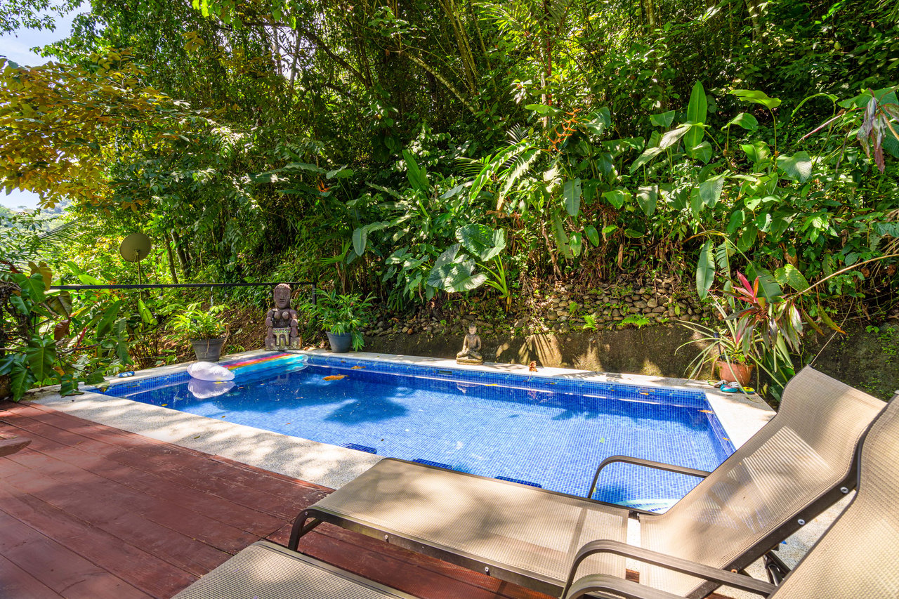 0.15 ACRES – 2 Bedroom Artistic River Home In The Rainforest!!!