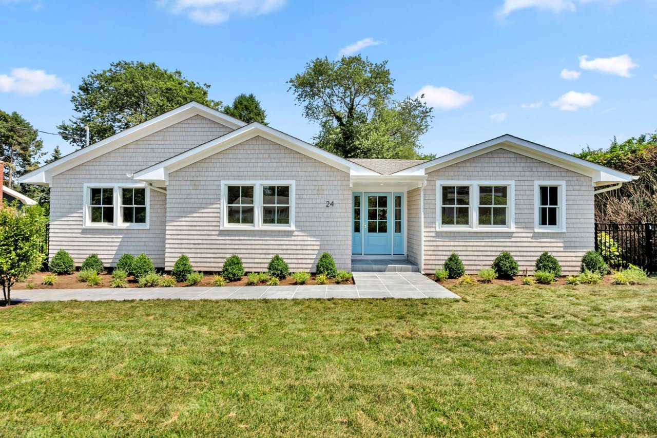 24 Windermere Dr