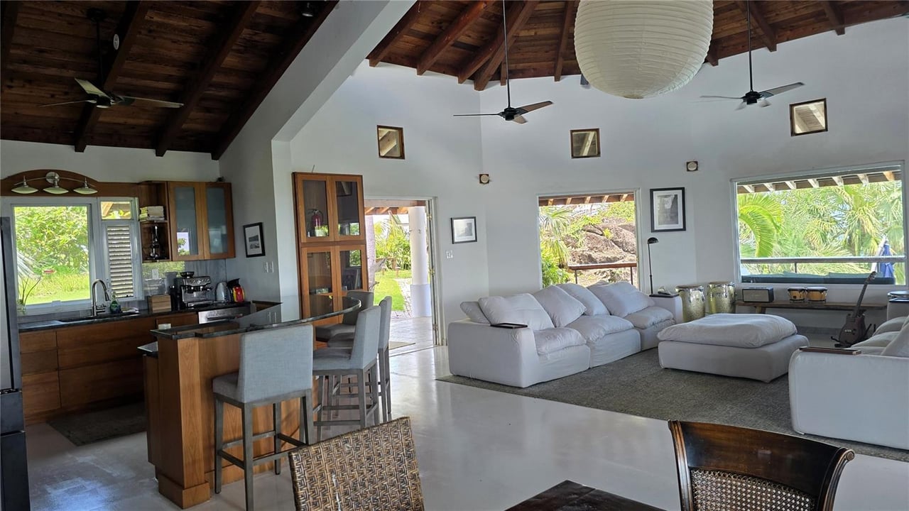 3 LA QUINTA MELONES BEACH BARRIO FLAMENCO