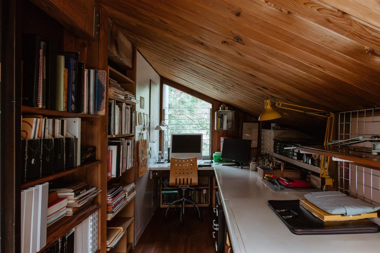 5757 Telegraph Trail, West Vancouver