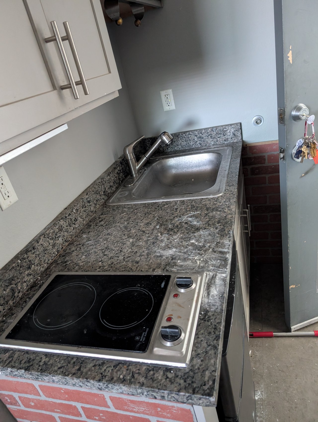 223 North 9th Street #201
