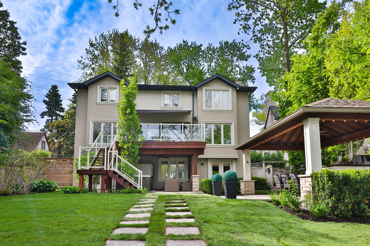 1215 Indian Road