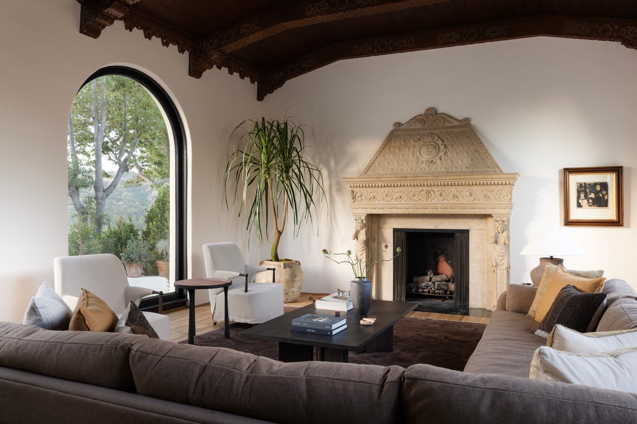 2720 Glendower Ave, Los Feliz