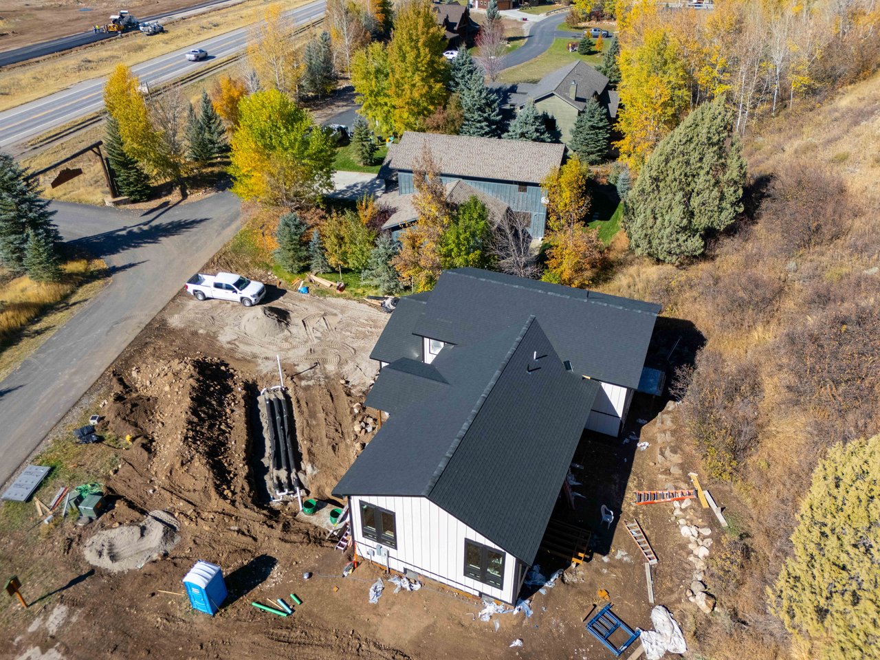 190 MEADOW RIDGE Drive