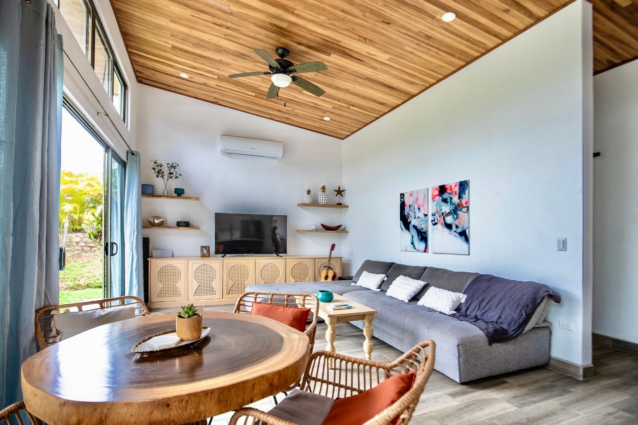 Mountain View 3 Bedroom Home in Toucan Gated Community