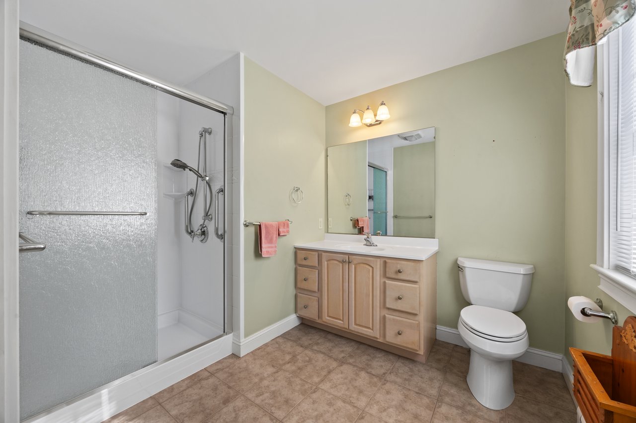 7 Mackworth Lane, #7, Cumberland