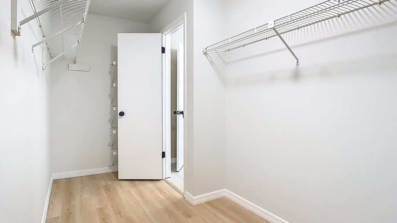 Spacious Open Concept Home in Winter Springs