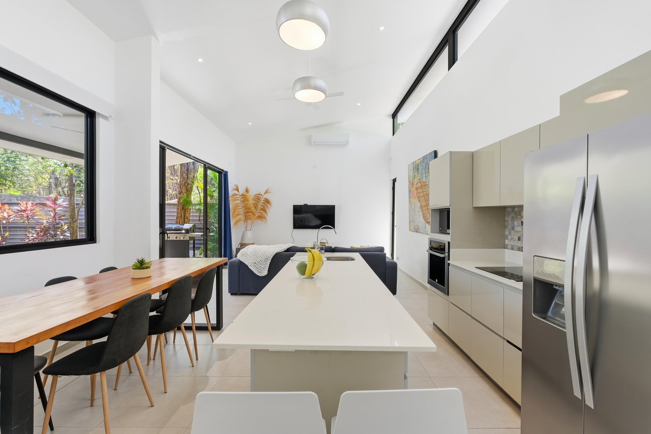 Casa Oasis | Modern Tropical Living Minutes from Tamarindo