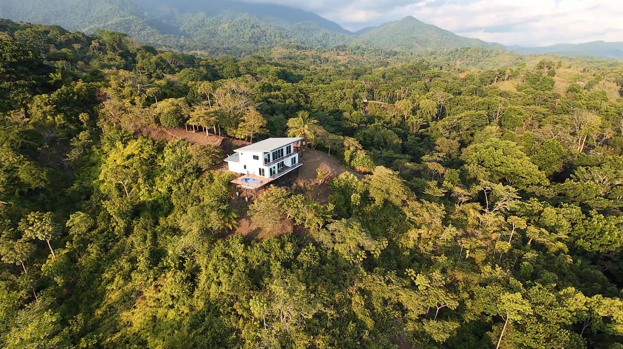Exceptionally Private Home with Panoramic Ocean, Mountain & Sunset Views - Casa Sol