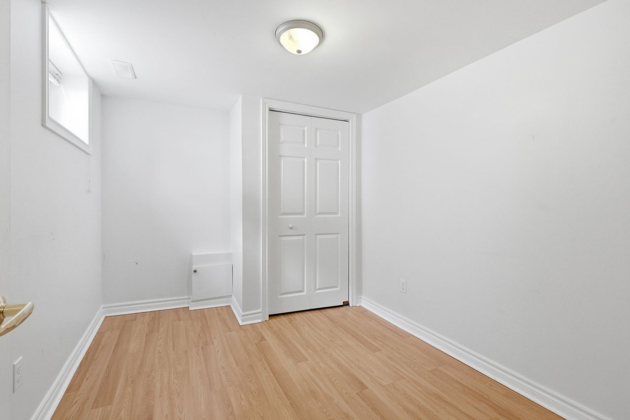 26 Magwood Court