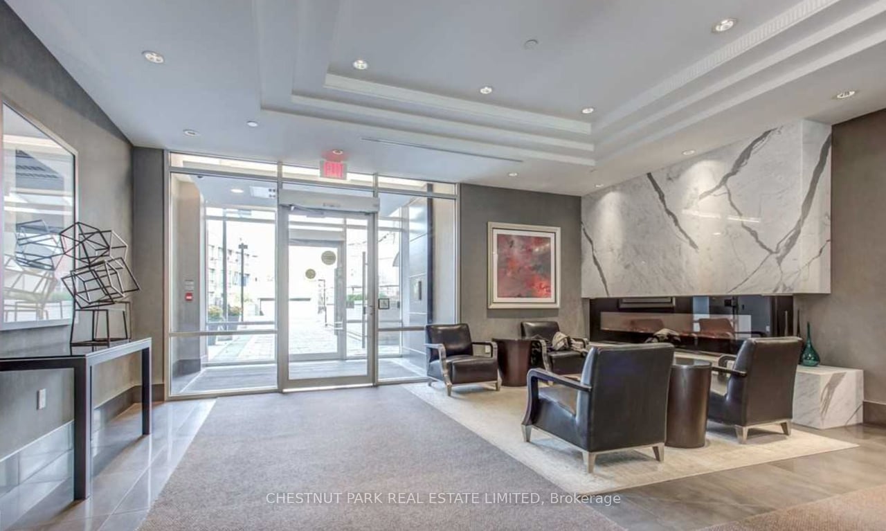 MIDTOWN PENTHOUSE 