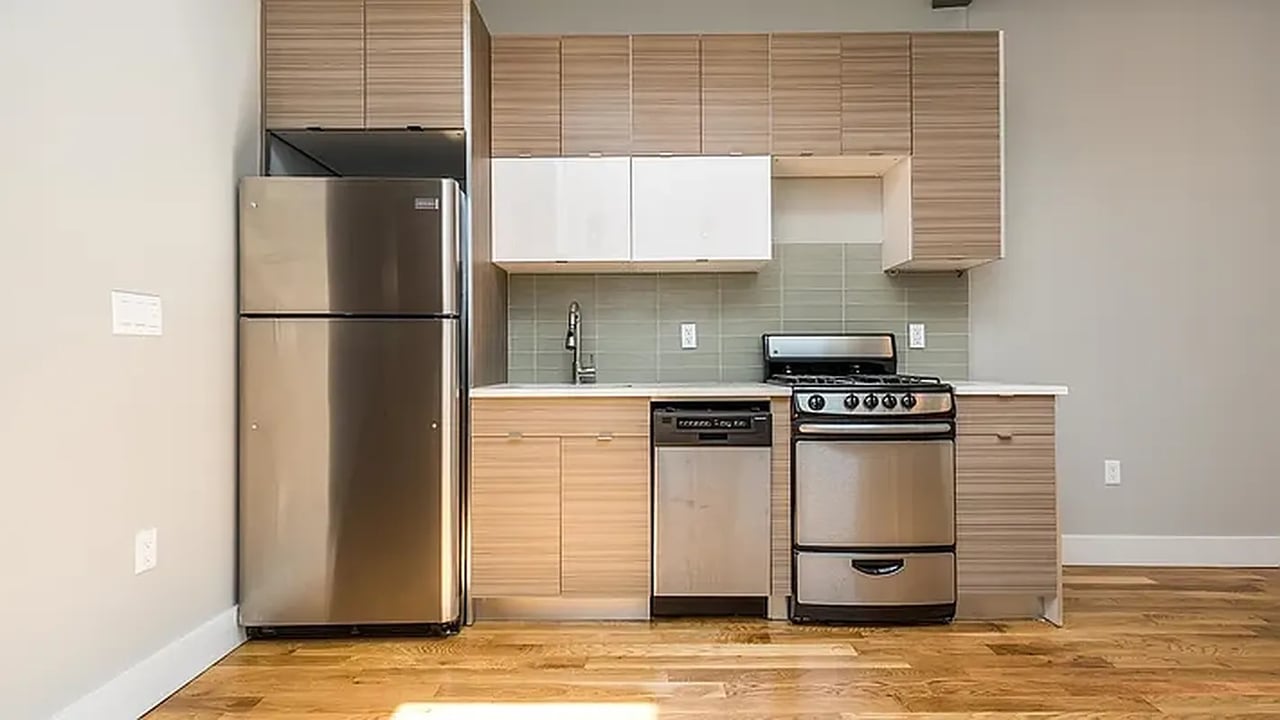 1120 Willoughby Ave, #2R