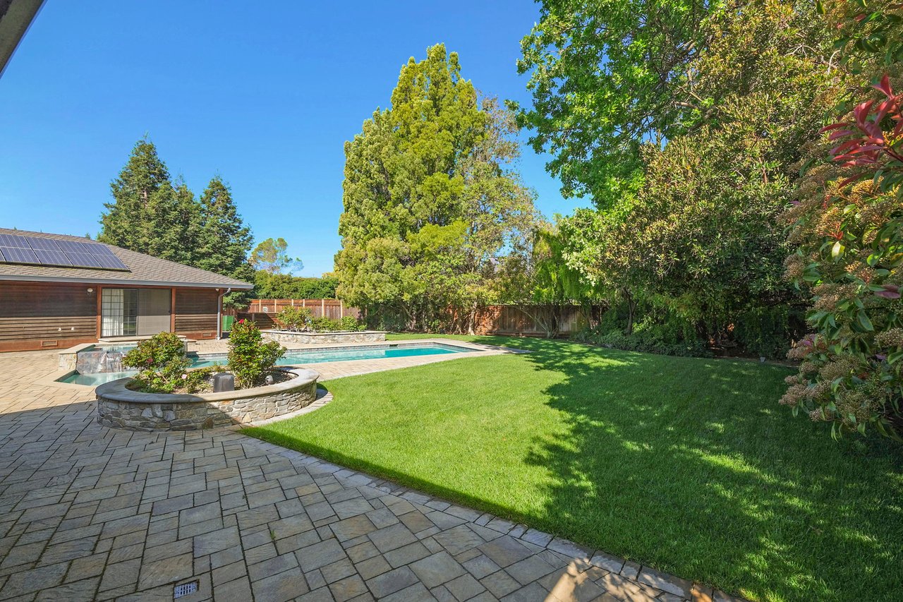 50 Amberwood Ln, Walnut Creek