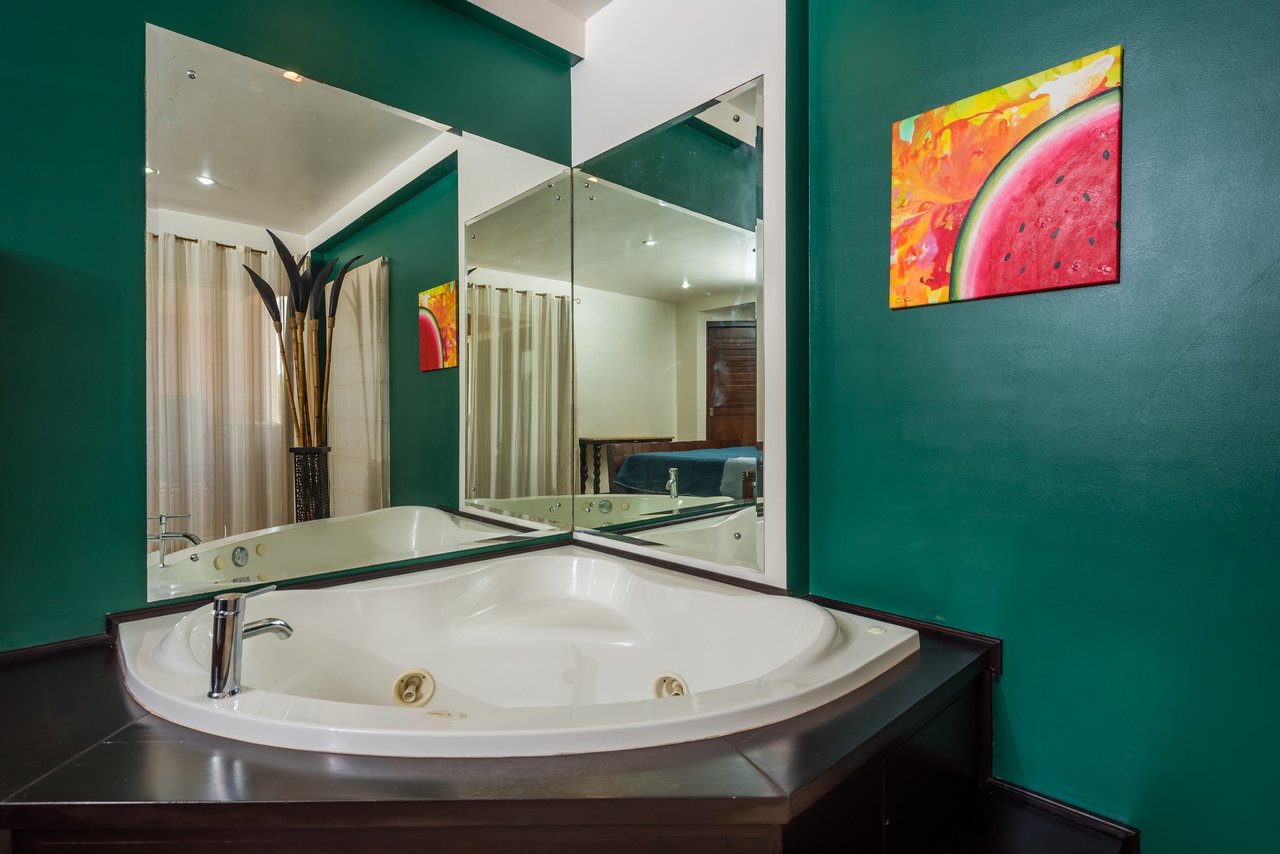 Naxos #8 | Modern Ocean-View Residence Steps from Playa Langosta