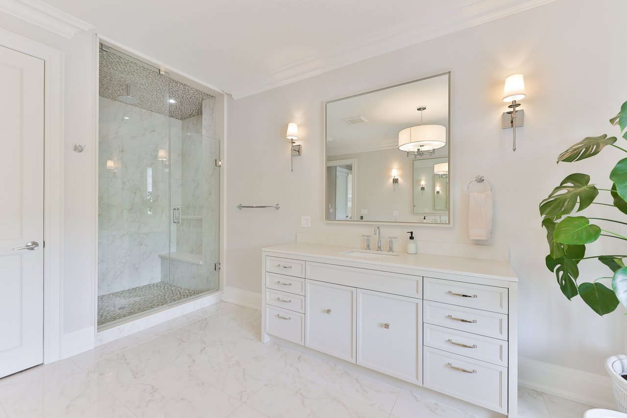 408 Saville Crescent, Oakville