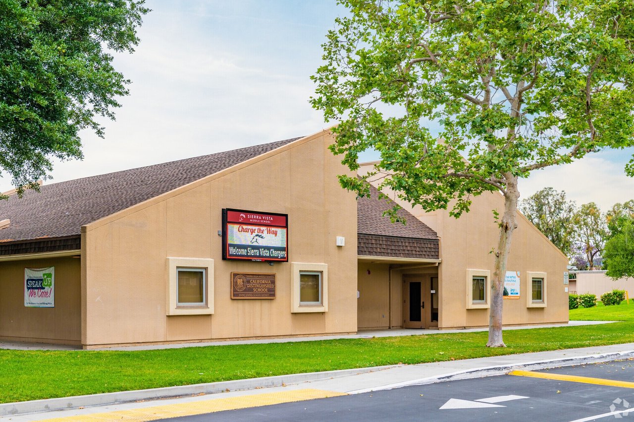 Sierra Vista Middle School  image