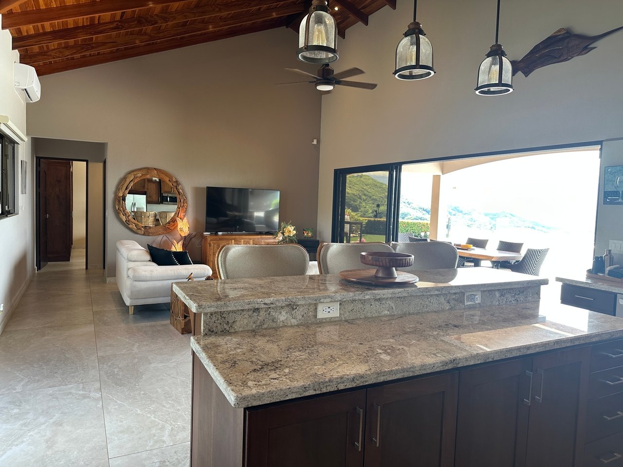 Panoramic Sunset View Estate, Atenas, Alajuela