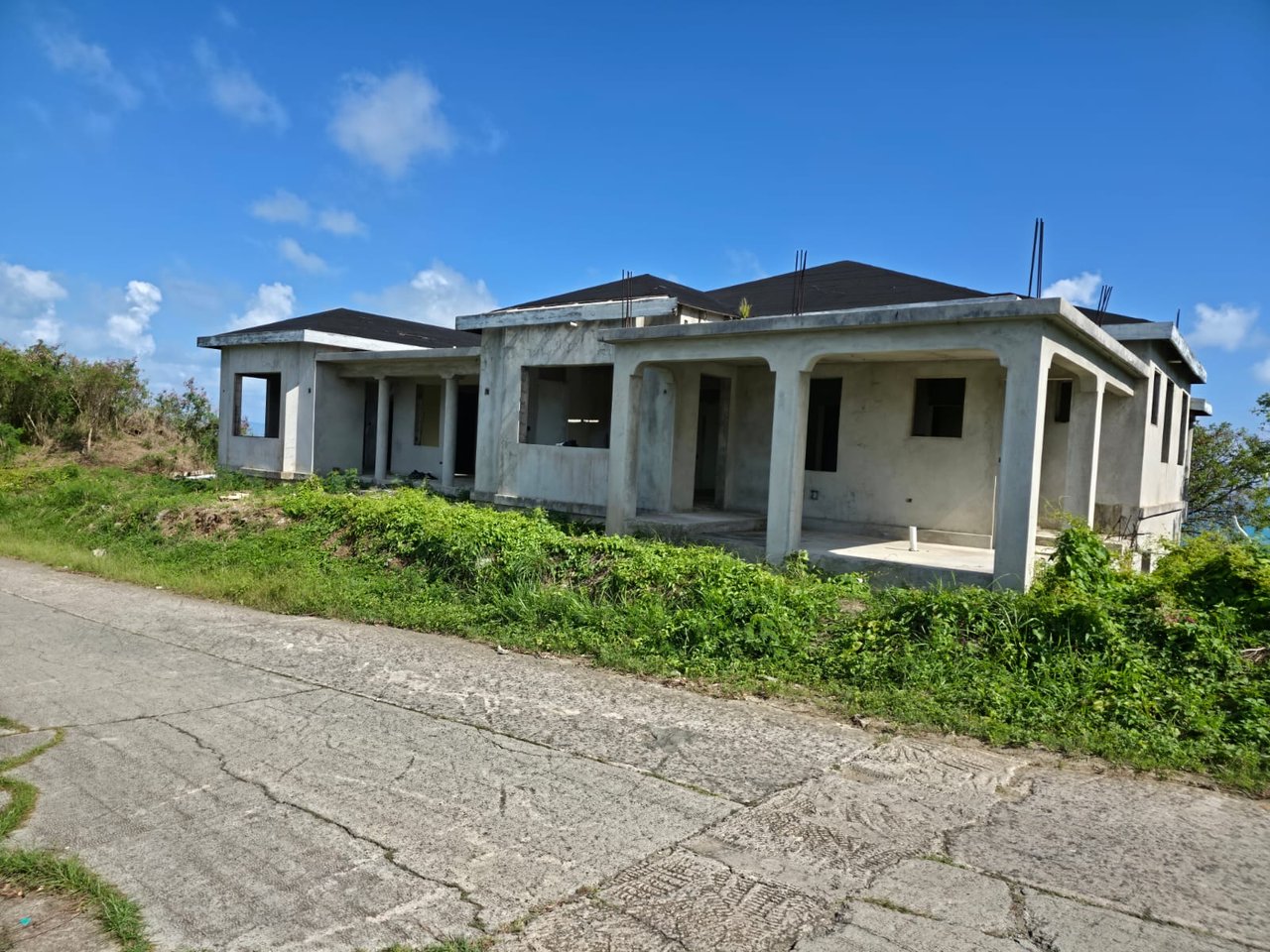 1116 Brady Ghut Unfinished Fixer Upper