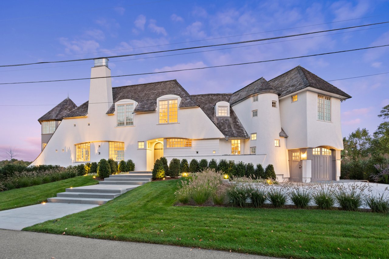32 Edgewater Hillside, Westport, CT