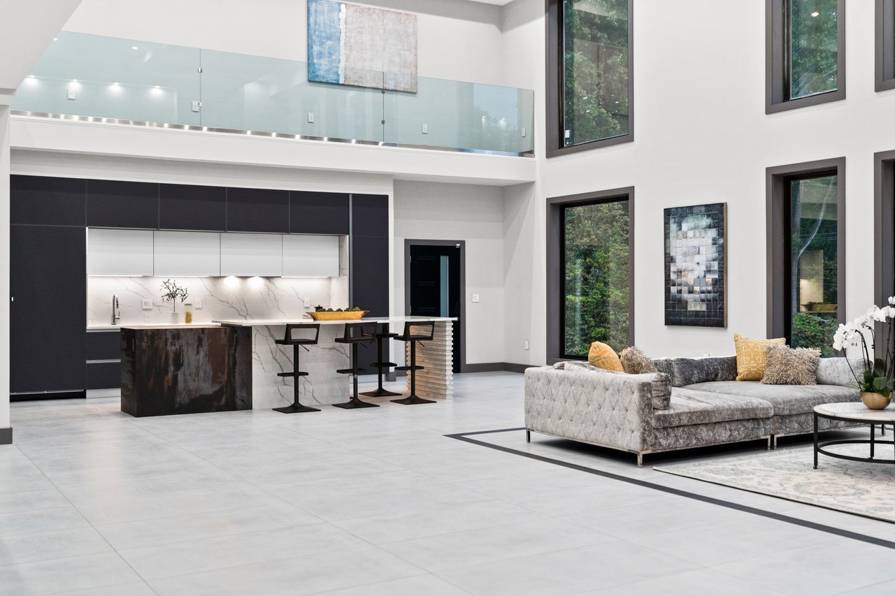 9100 Mill Pond Valley Dr