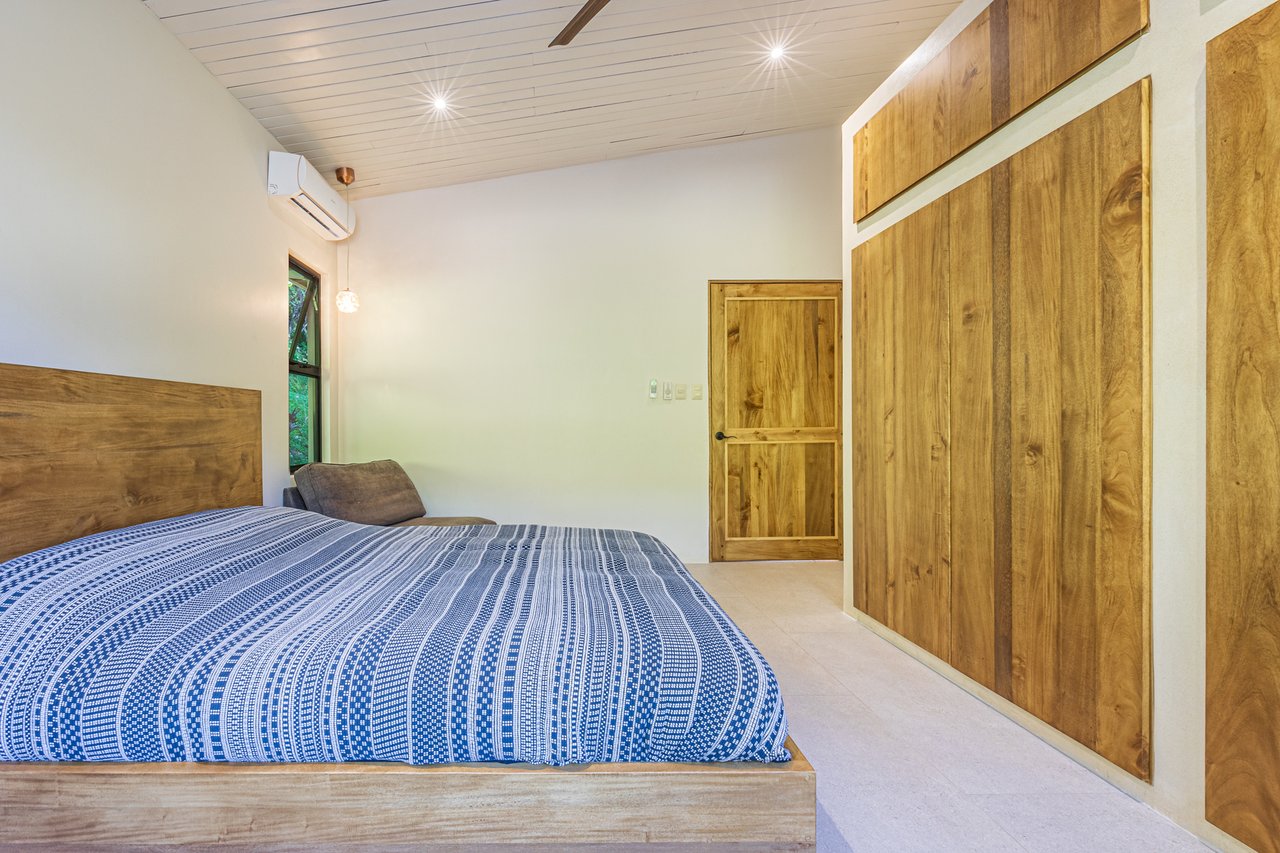 Riverfront Ocean View Estate, Ojochal, Puntarenas