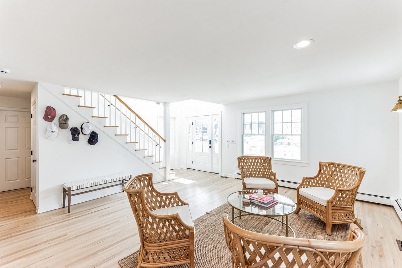 #26 Spacious Shore Colonial