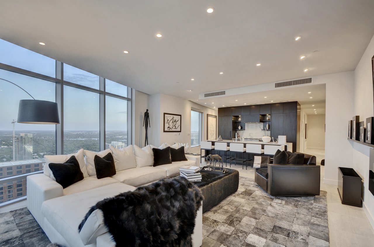 200 Congress Avenue #43ST