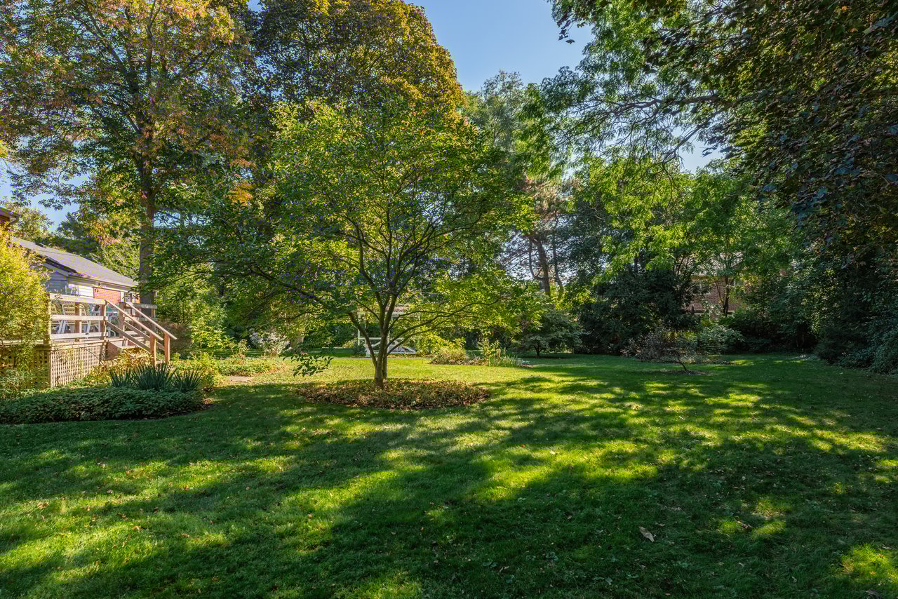 Half Acre in Lorne Park