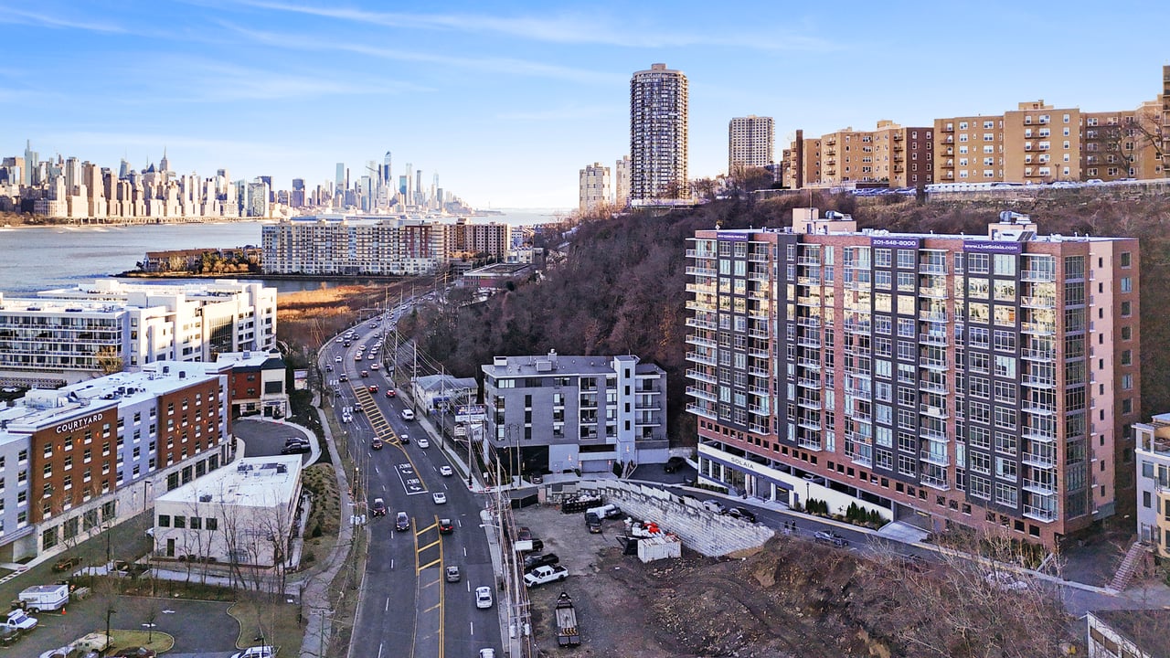 8701 Churchill Rd Unit 1401