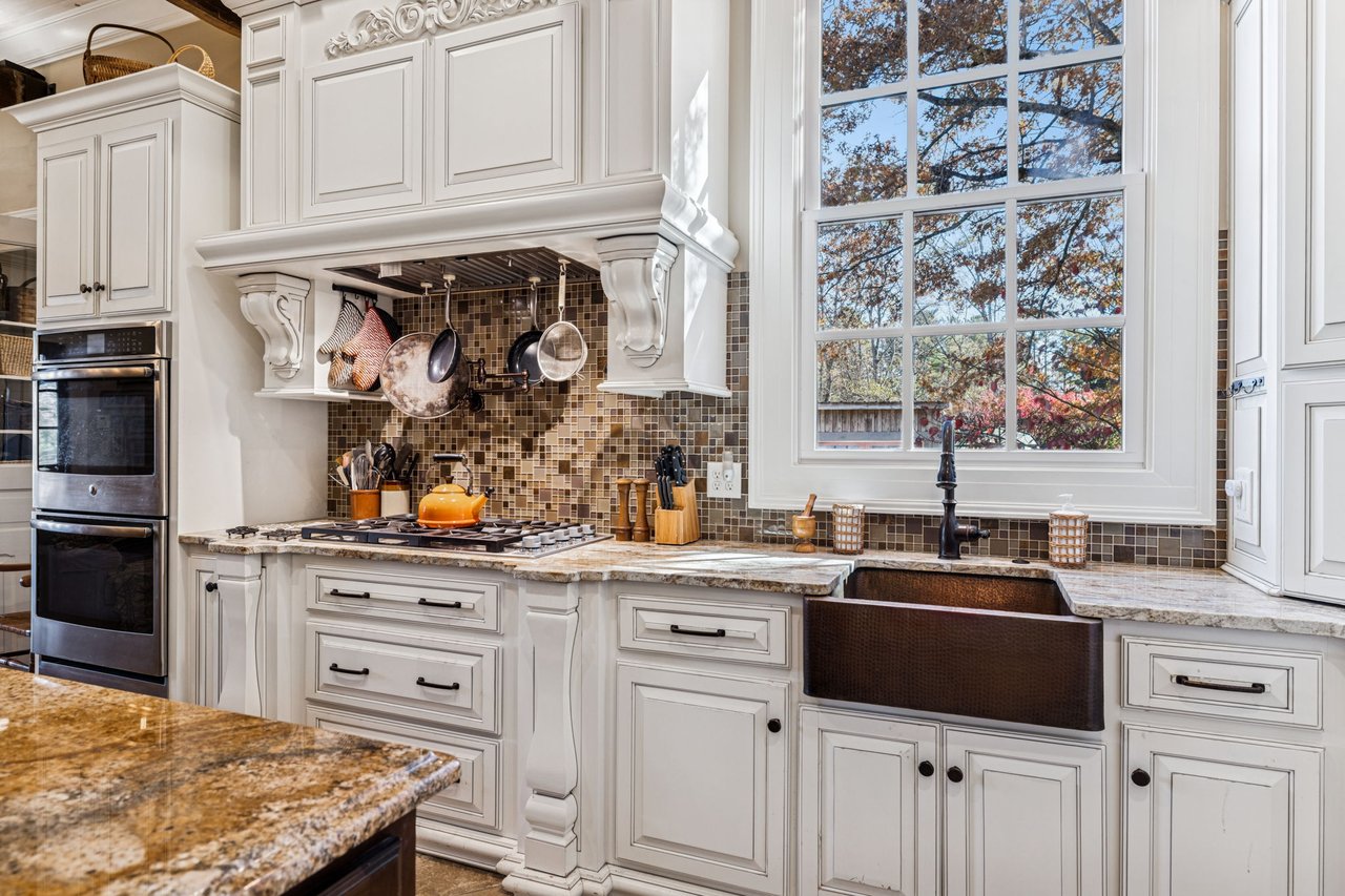 1512 Williamsport Pike