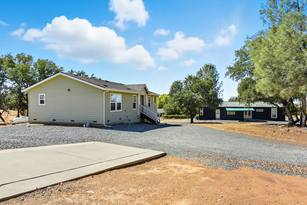 18400 Live Oak Court
