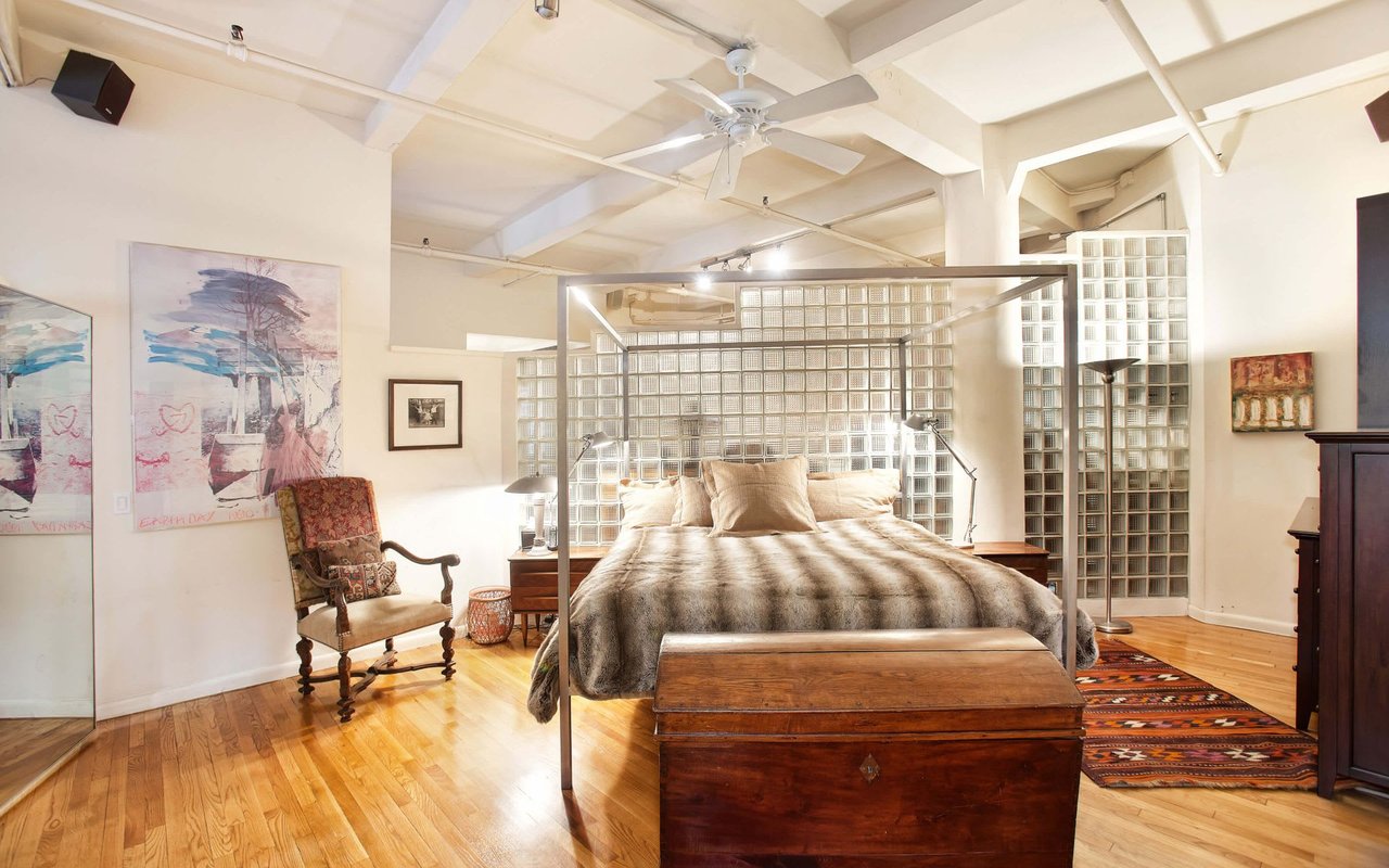 Building Buzz for a Chelsea Loft