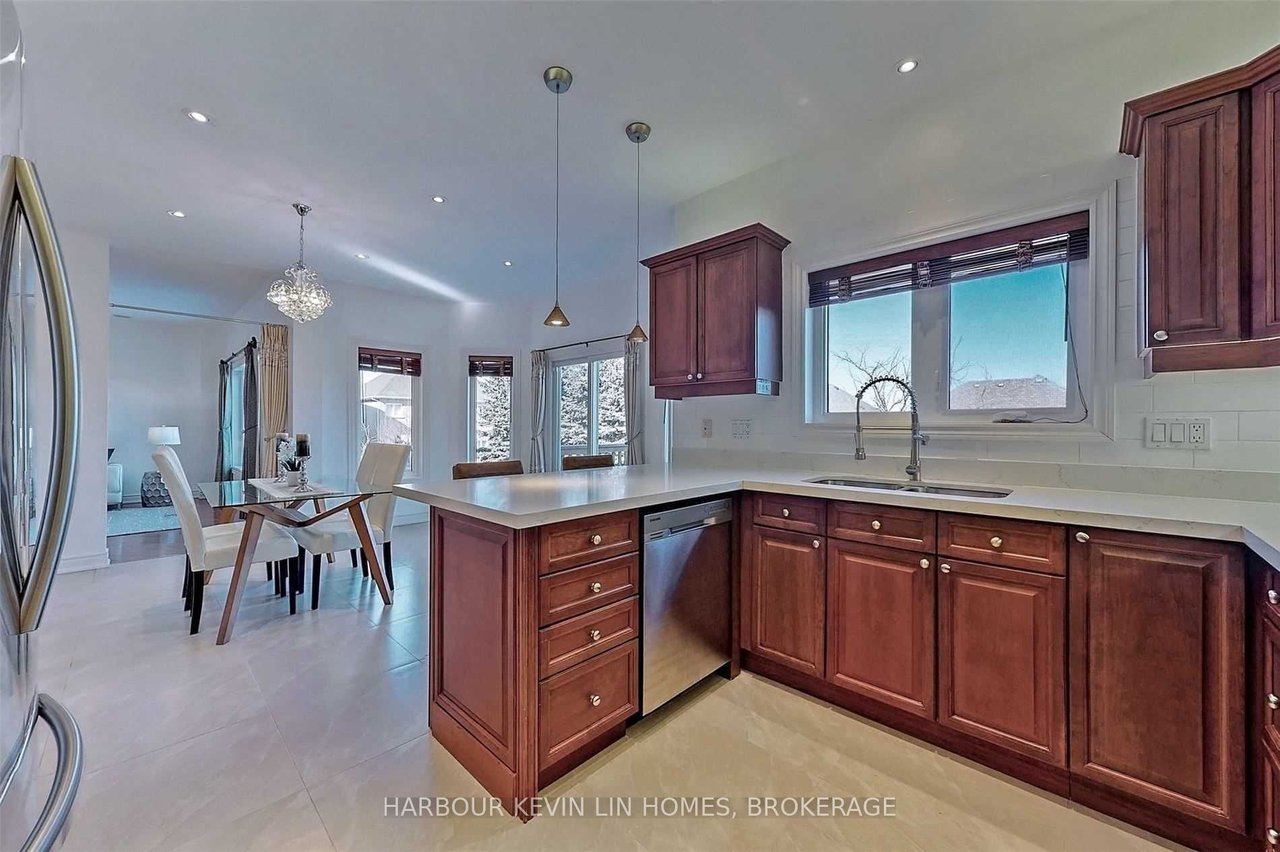 27 Ormsby Crt