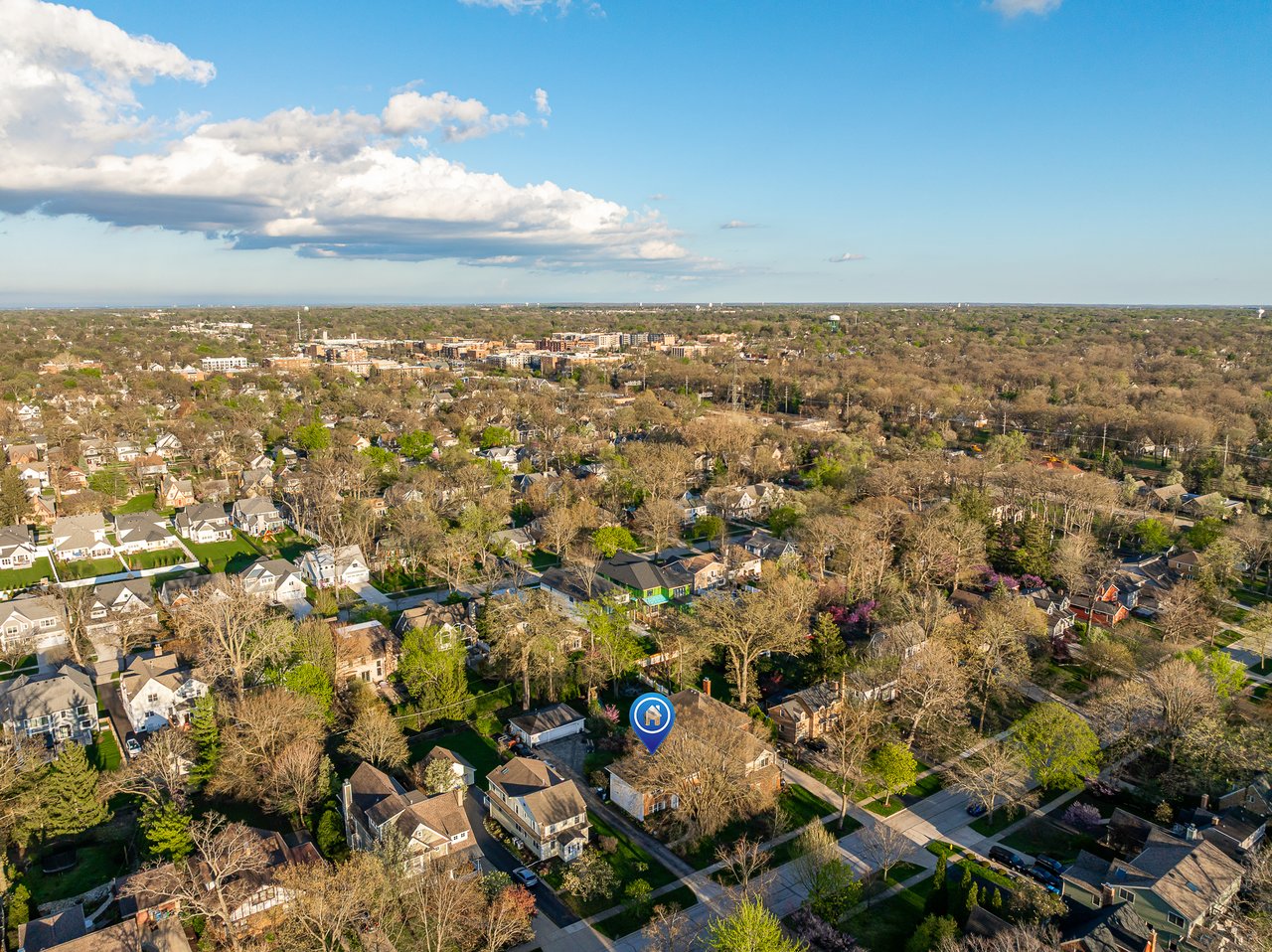 4821 Wallbank Ave, Downers Grove