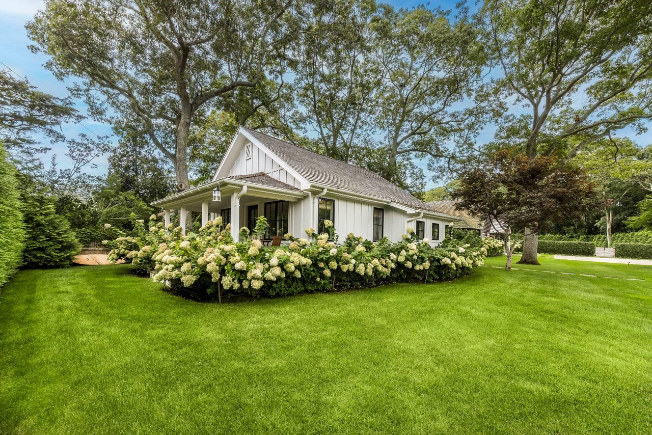 SERENE TWO COTTAGE COMPOUND