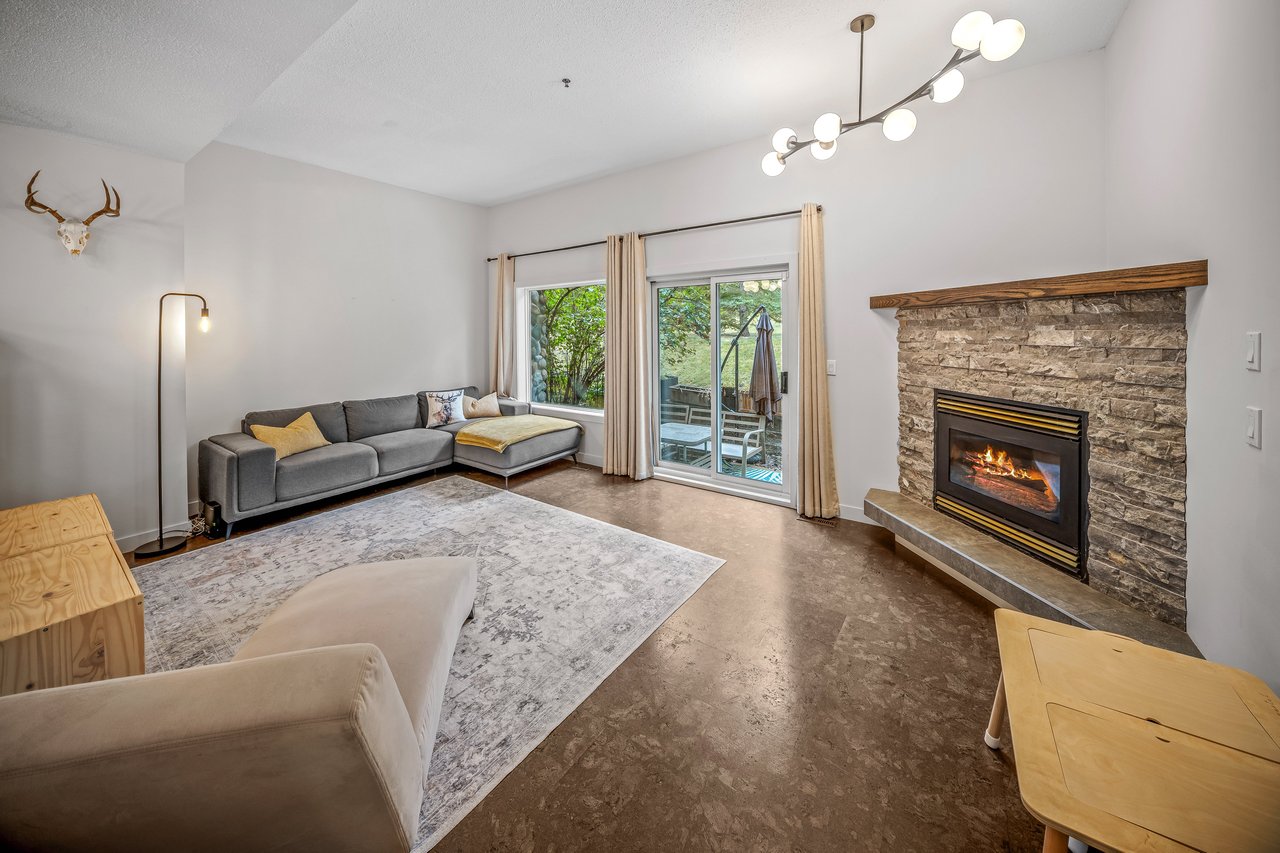 1022 Rundleview Drive Unit: 27