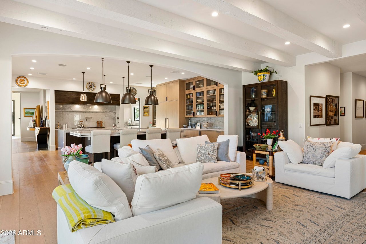 5432 E VIA DEL CIELO