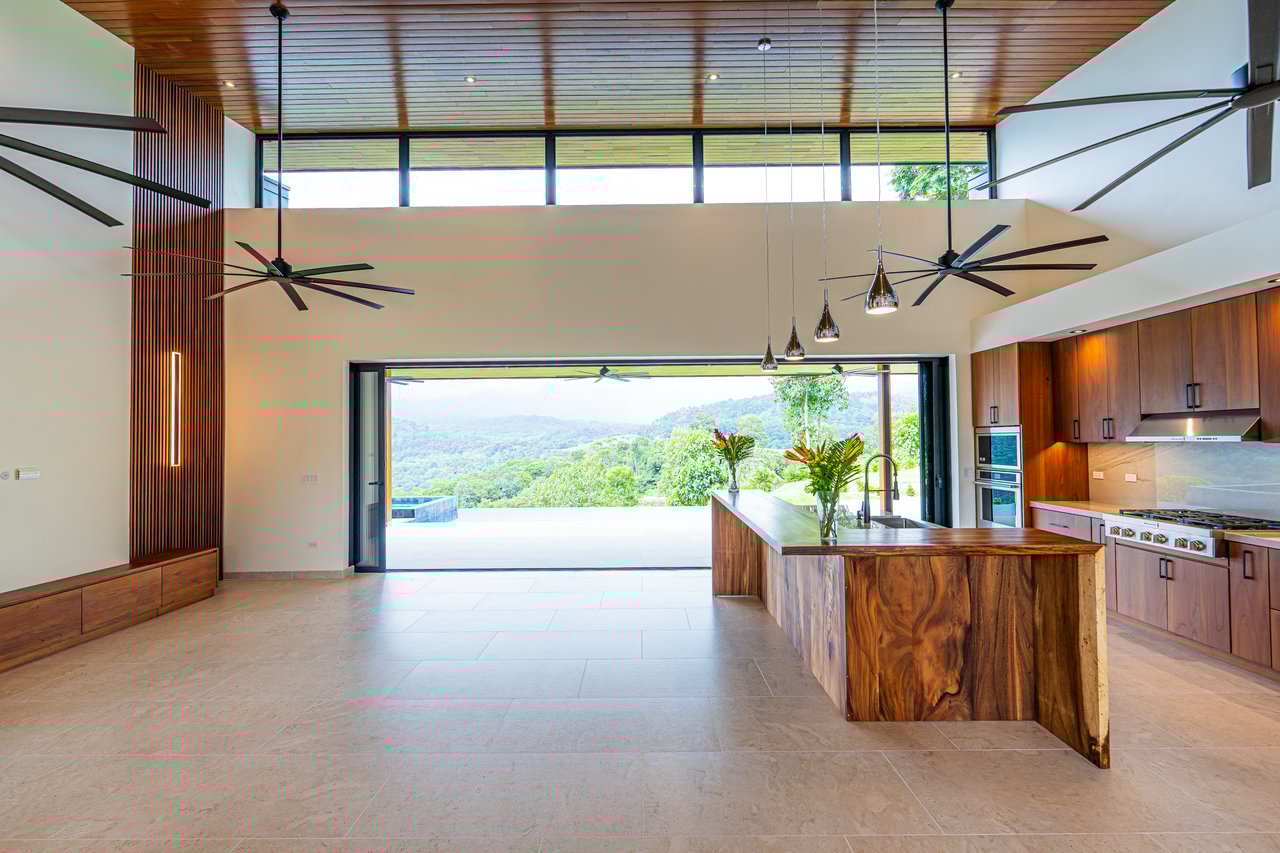 3 Bedroom Luxury Modern Tropical Home in Dominical