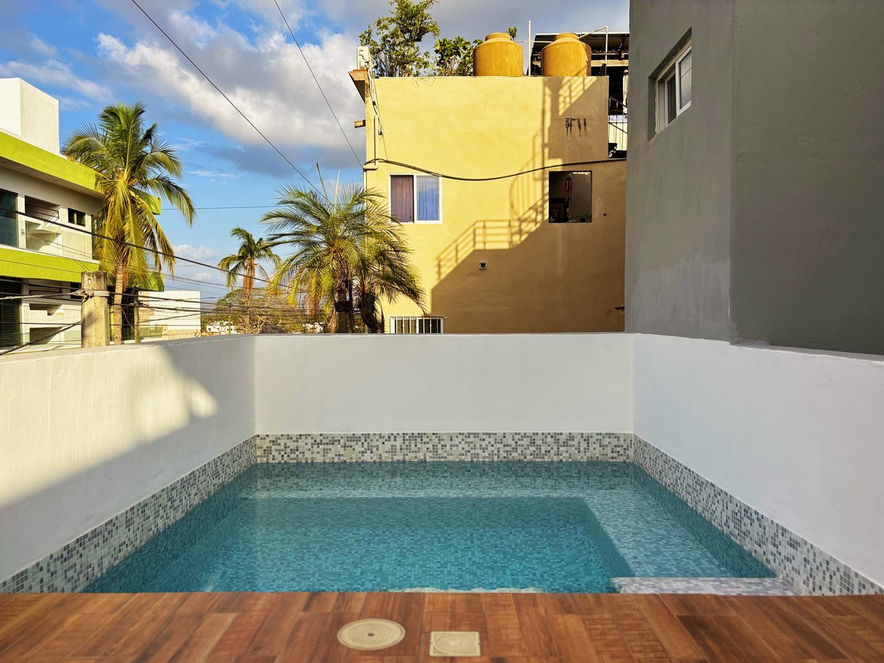 Spacious, Safe & Private - Golden Zone 2 Bed Oasis with Private Pool 👙